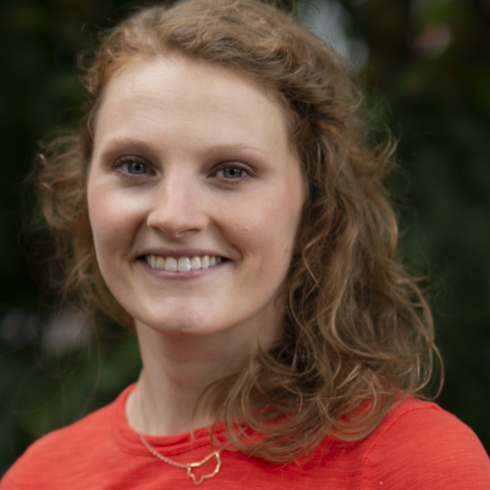 Mariel Colman Headshot