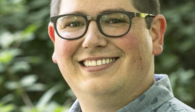 Headshot of Dan Starkey