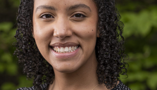 Carli Goode Headshot