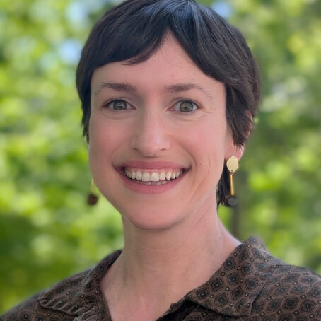 Lindsay Welsch Sveen Headshot 2026