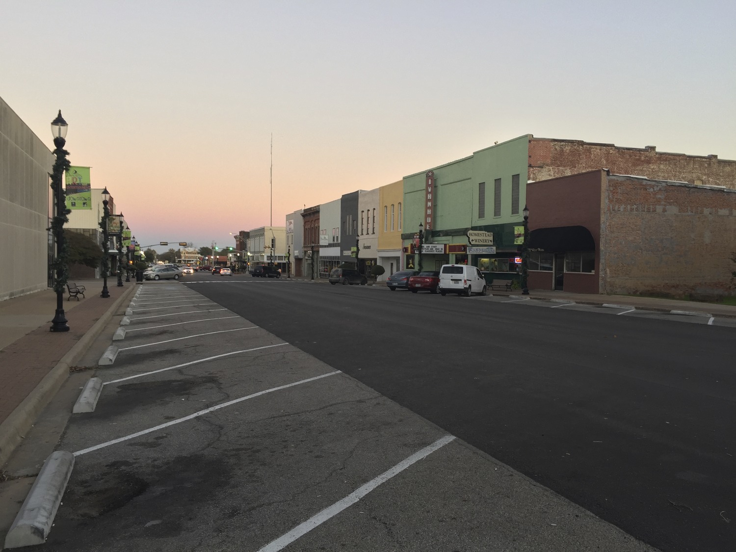 Denison, TX A Modern Streetscape with Historic Charm Toole Design
