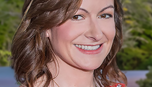 Shawna Kitzman Headshot