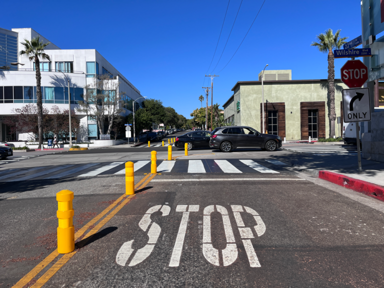 Installation of a right-turn-only restriction at 22nd Street