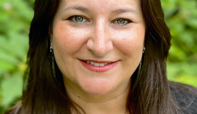Patti Sistrunk headshot