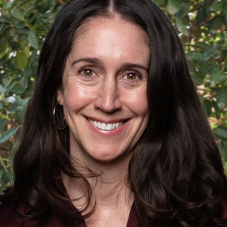 Kate Rozen Headshot