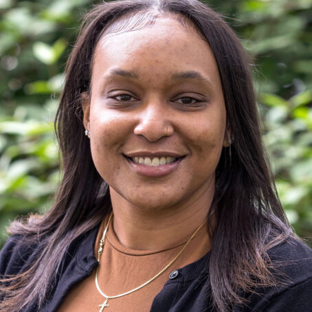 Ke'Shauna Roberts-Smith Headshot