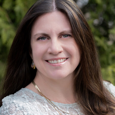 Kristie Di Cocco Headshot