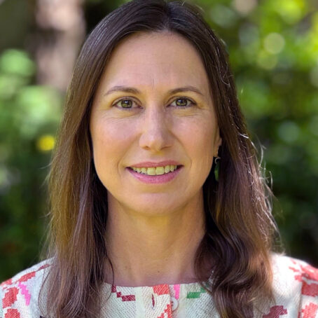 Jean Crowther Headshot