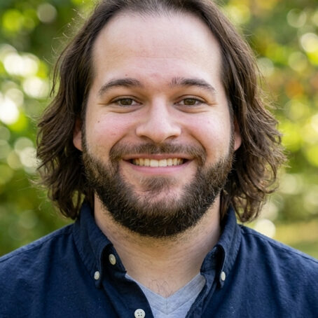 Dominic Cruz Headshot