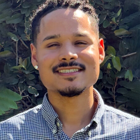 Justus Gonzalez Headshot